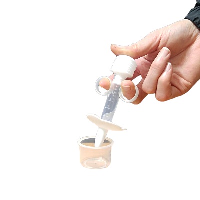 Dụng cụ uống thuốc chia ml cho bé an toàn