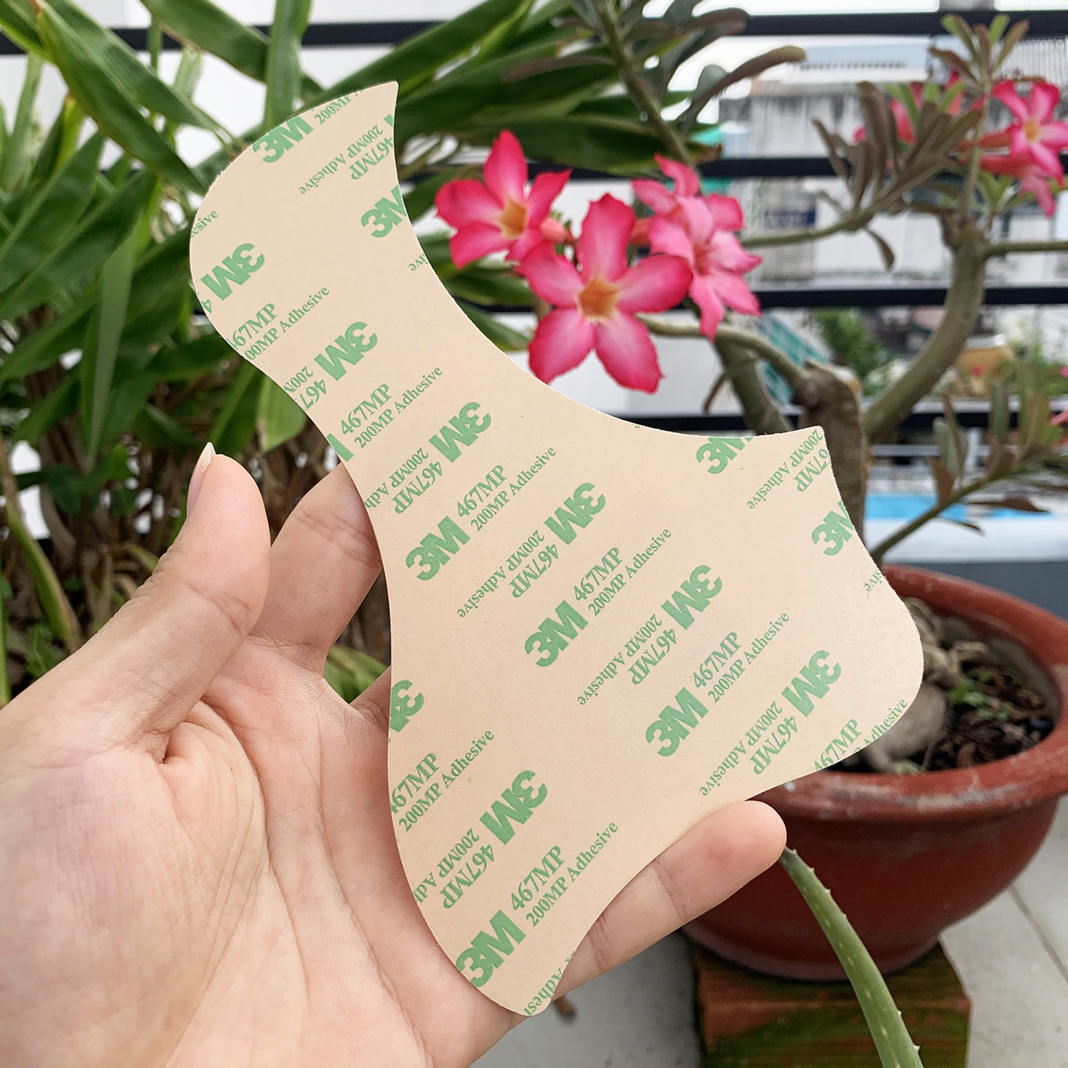 Miếng dán chống xước trong suốt dành cho đàn guitar