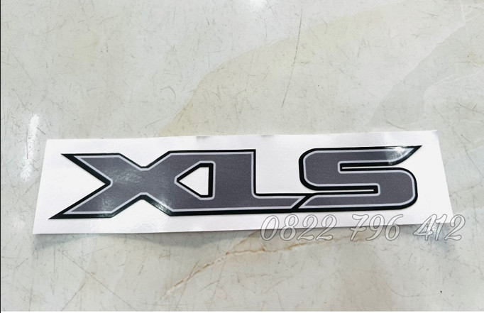Tem chữ XLS sau xe ranger. Tem XLS