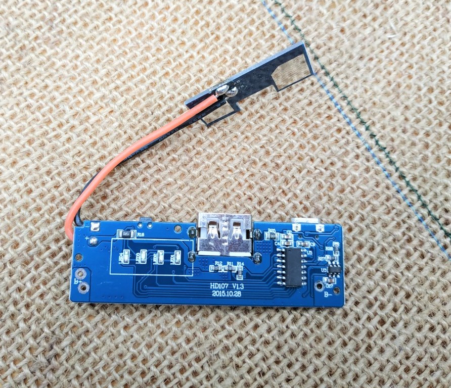 Mạch sạc dự phòng 5V2A 4 LED siêu sáng