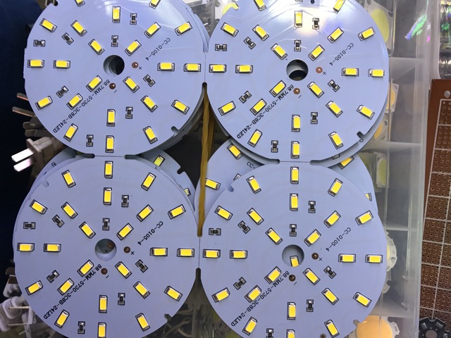 Led miếng 12v 12w bản to