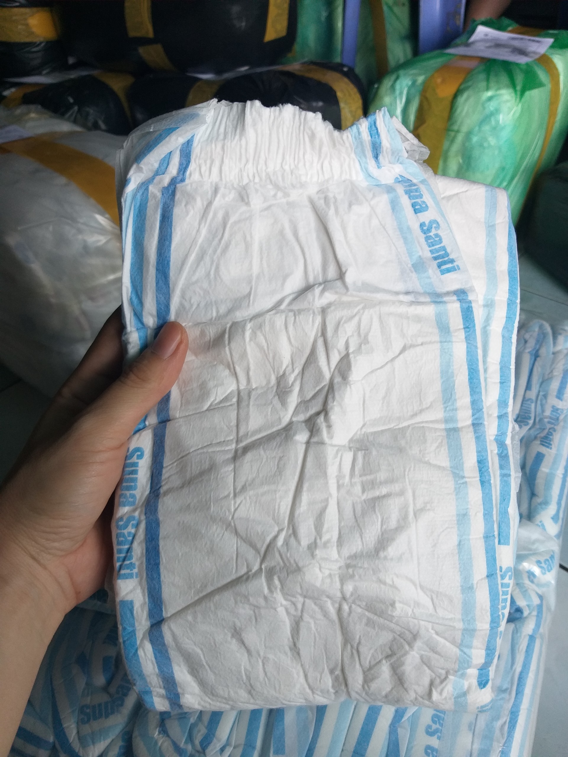 Combo 10 miếng tả dán người lớn đủ size M/L/XL (tả trần)