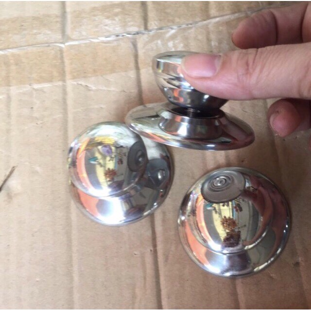 Núm Thay Thế Cho Nắp Vung Bằng Inox