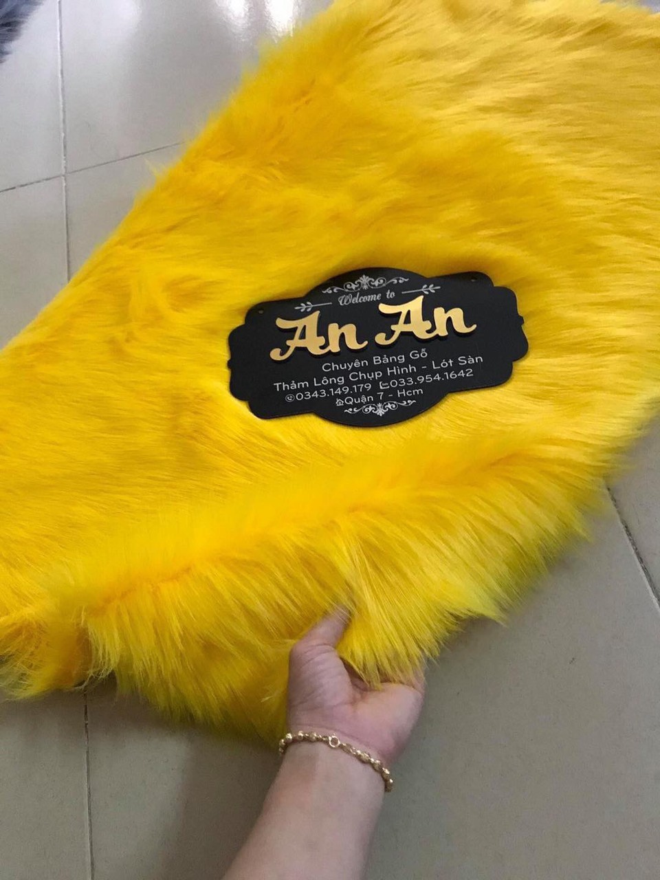 Thảm lông trải bàn chụp nail mỹ phẩm - Thảm lông trải bàn trang điểm