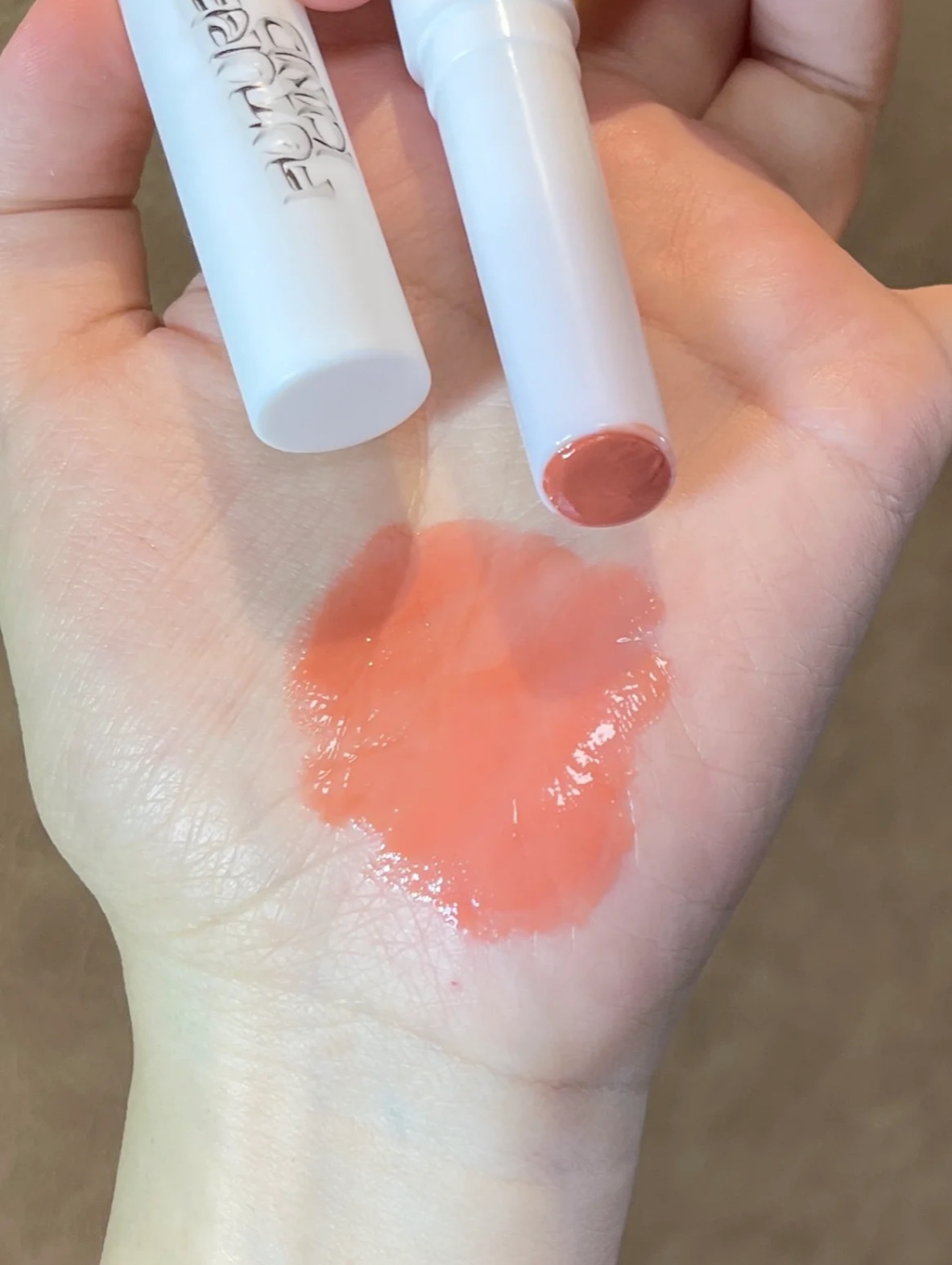 Son Dưỡng 3CE Giúp Làm Căng Mọng Môi 3CE Plumping Lips (Future Kind) 2.4g [Clear- Pink]