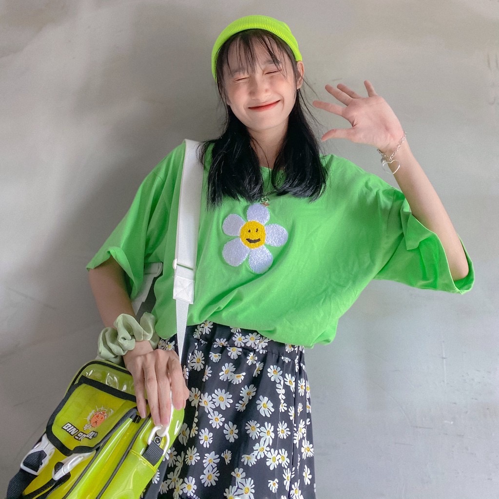 Usthebasic - áo thun hoa cúc tay lỡ daisy smile punch needle tee