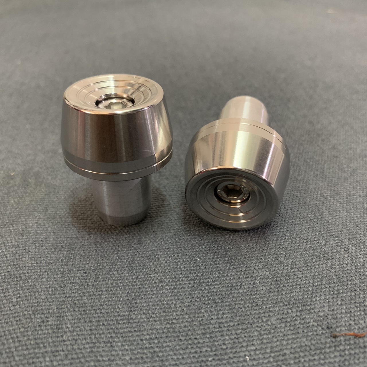 Gù inox đặc 2 viền