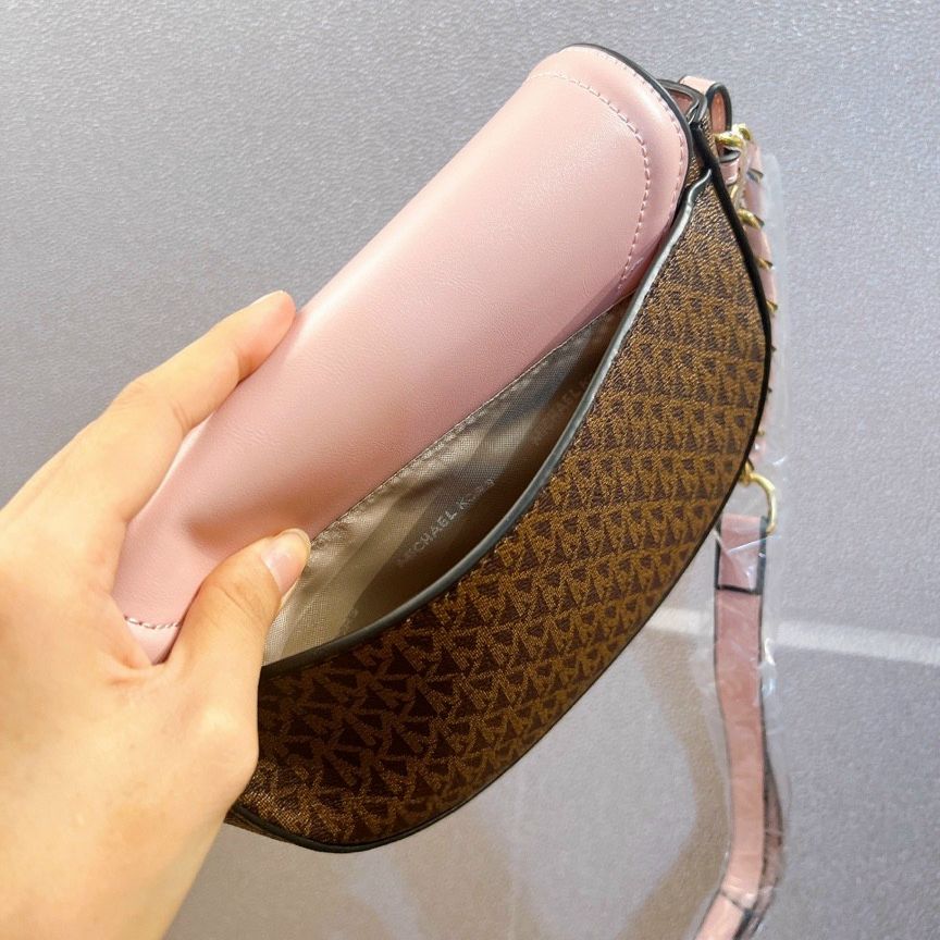 Túi xách Michael. Kors. fullbox size 21cm