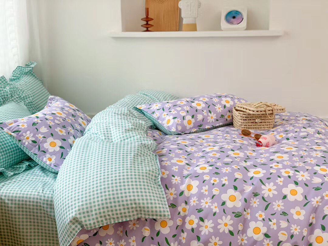 Trọn Bộ 4 Món Chăn Ga Gối Cotton Poly Nhập Mẫu HOA TÍM MỘNG MƠ