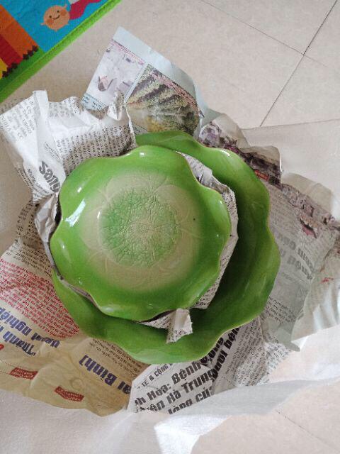 Bát Thả Hoa Ban Thần Tài