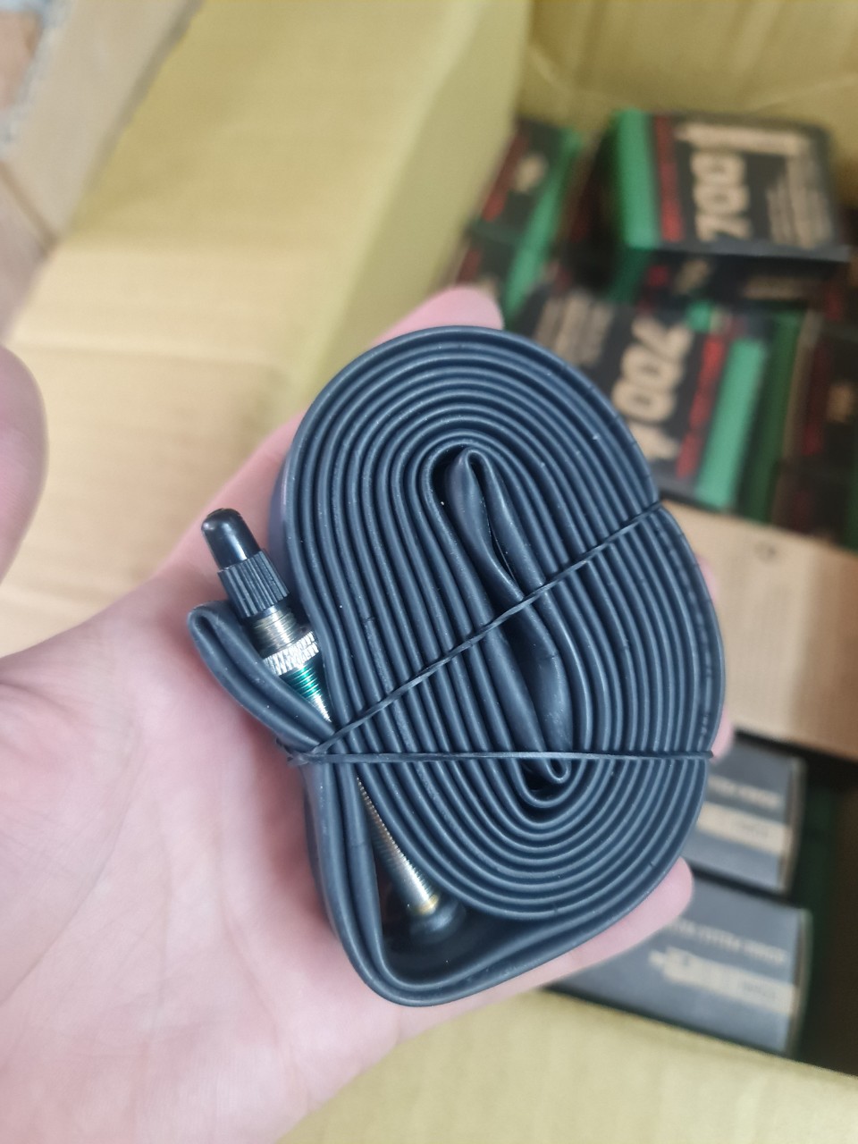 Ruột Săm xe đạp Cheng Shin 700x23/32c van 60/80