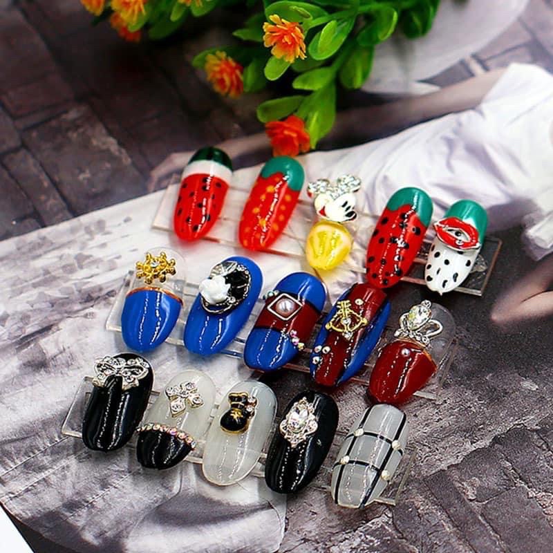 THANH TRƯNG MẪU NAIL