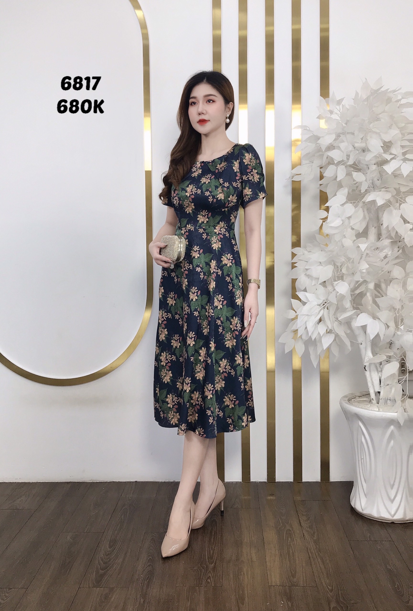 Đầm EMY EM6817 Xoè Xanh Đen Cổ Tròn