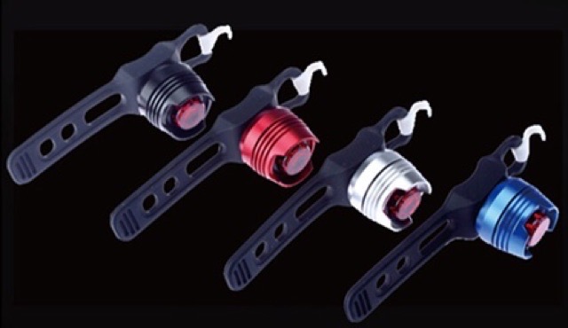 Đèn hậu gắn sau xe đạp Ruby chất liệu nhôm