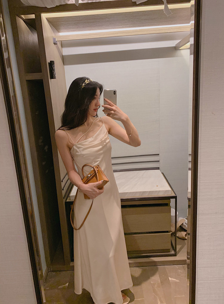 Đầm Maxi Phi Lụa Dây Kiểu (NUDE+TRẮNG)