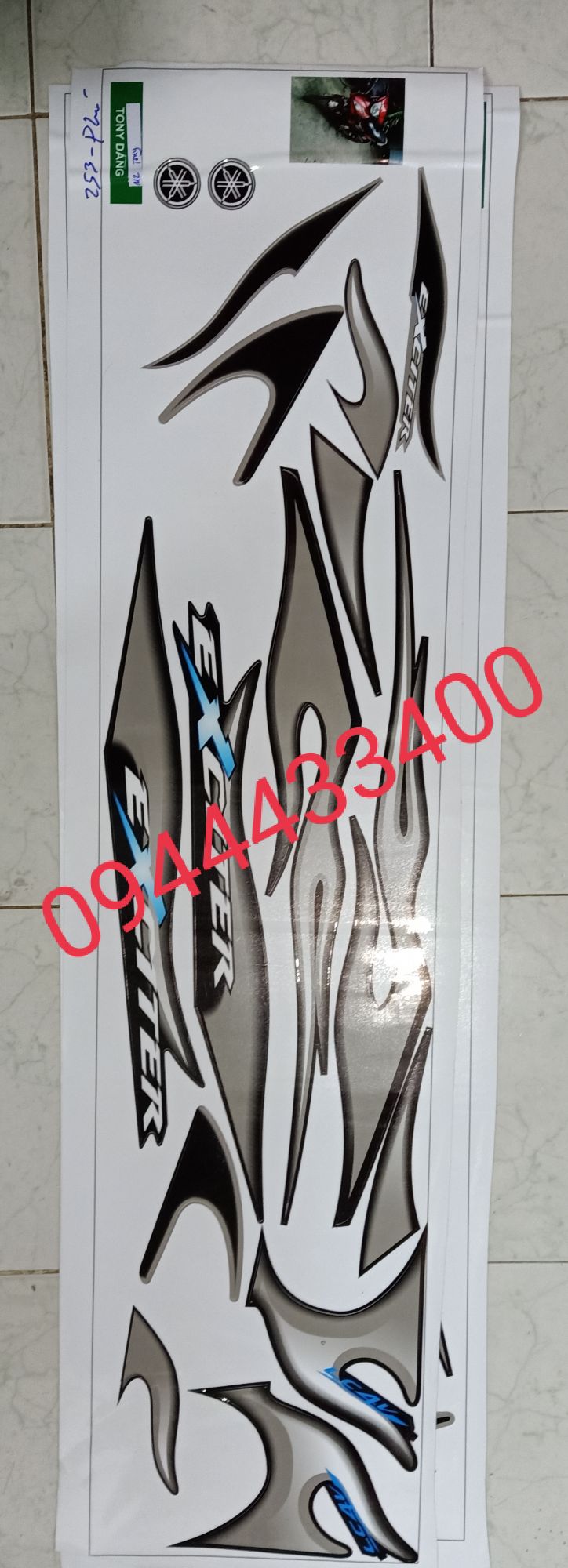 Tem rời exciter 2010 dán xe đen
