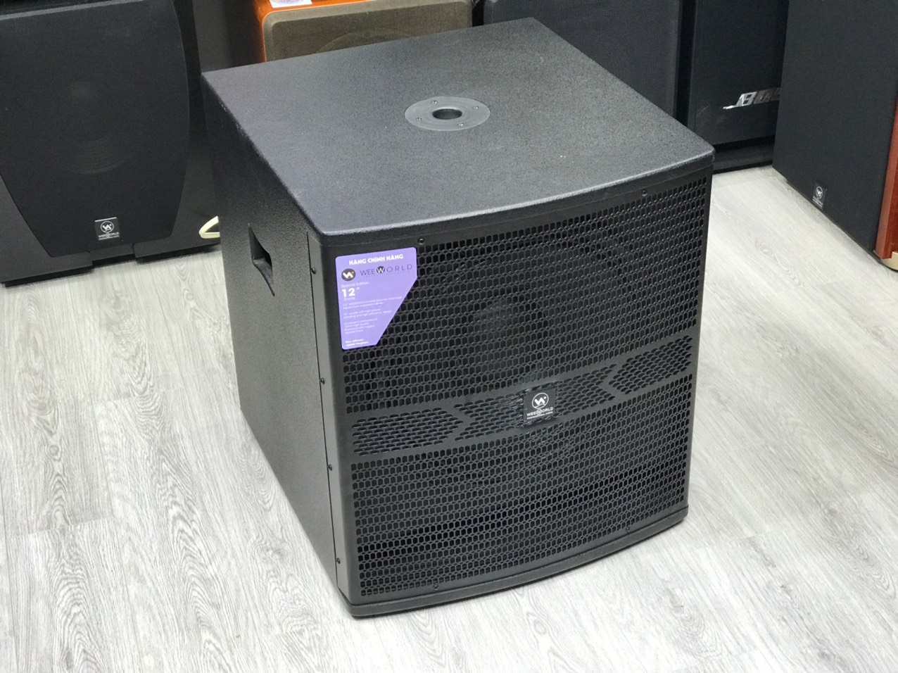 Loa Sub Weeworld S1800