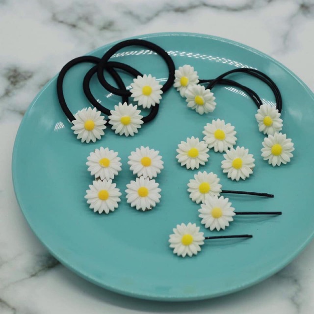Set kẹp hoa cúc 4 món (2 kẹp tăm, 1 kẹp 2 hoa, 1 kẹp 3 hoa)