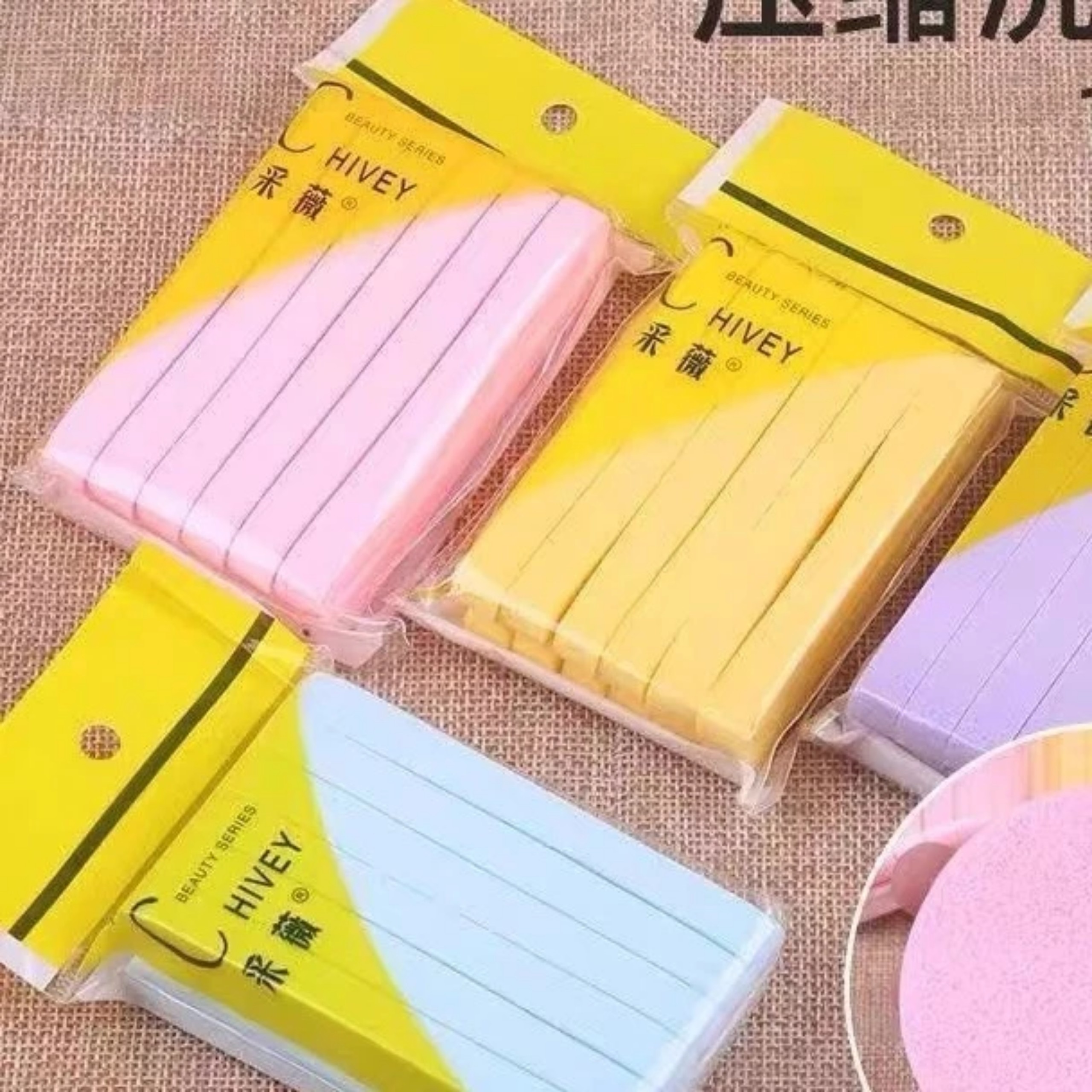 Bông mút rửa mặt bọt biển chivey gói 12 miếng