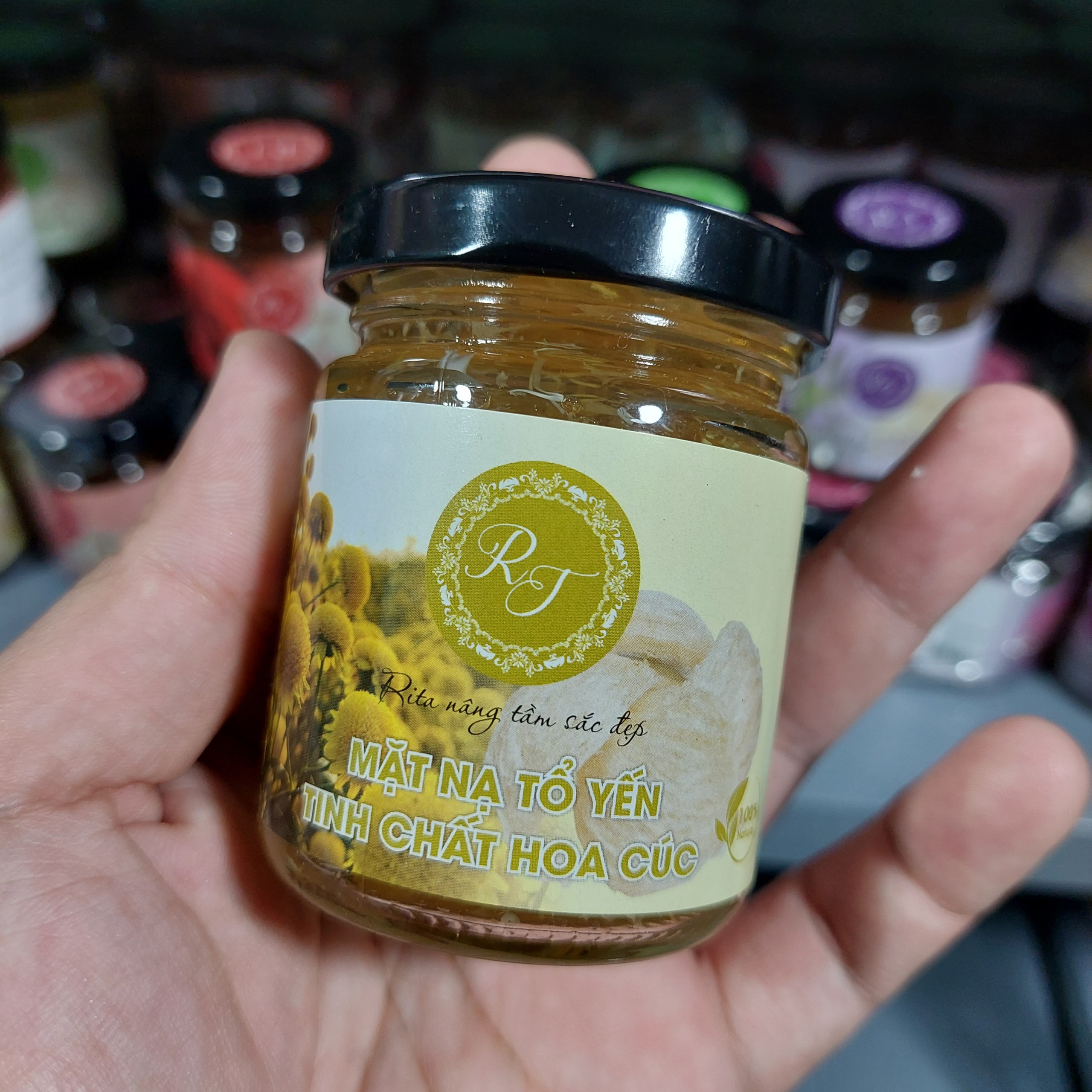 Mặt Nạ Tổ Yến Tinh Chất Hoa Hũ 100G