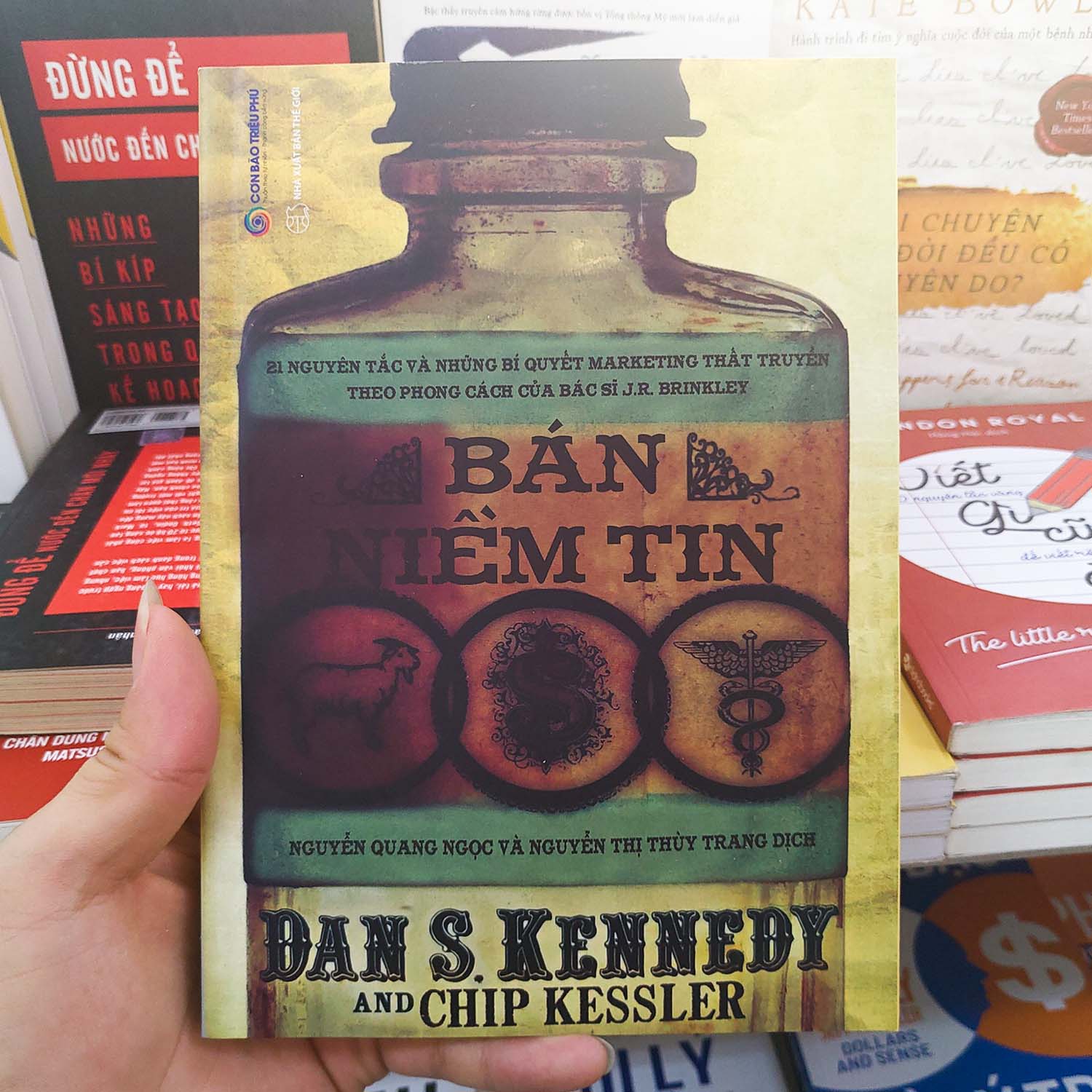 Sách Bán Niềm Tin (Tái Bản 2018) + Tặng Bookmark