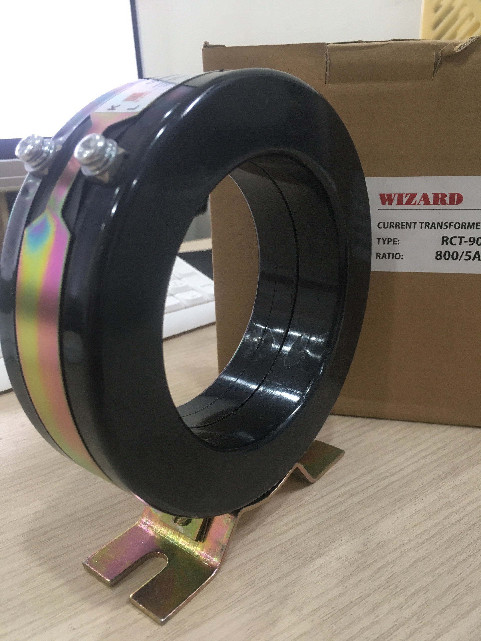 Biến dòng đo lường đế sắt RCT 800/5A ~ 2000/5A