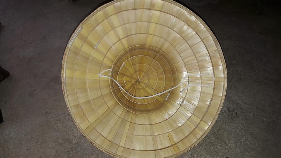 Nón lá đi phượt