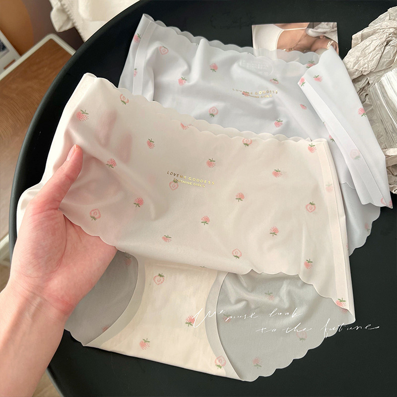 Quần lót nữ su thạch tàng hình quả dâu mini không đường may xinh như thiếu nữ đôi mươi freesize đến 60kg - KAShop