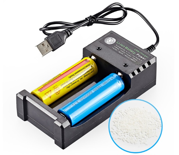 Sạc Pin 18650 Cao Cấp ( Có Đèn Báo Khi Sạc Đầy )[TP.HCM]