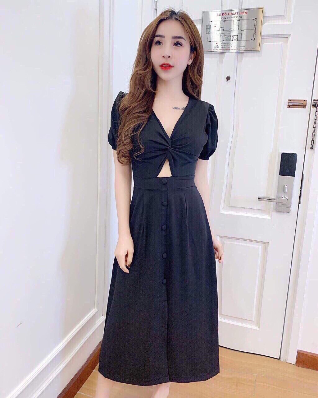 ĐẦM CÁT HÀN XOÁN NGỰC  THỜI TRANG CỰC DẼ THƯƠNG