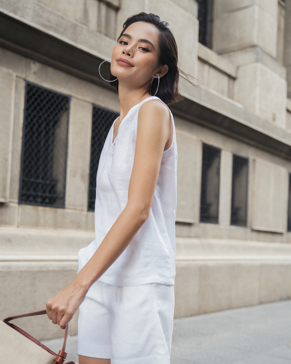 Áo Linen Trắng   Becoming Unveil AK471-T