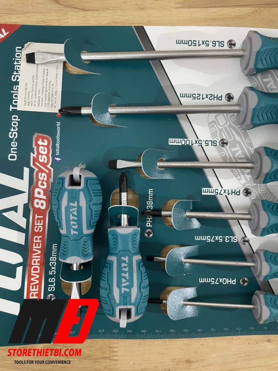 [HCM]Bộ 8 Tua Vít Tht250608 Total