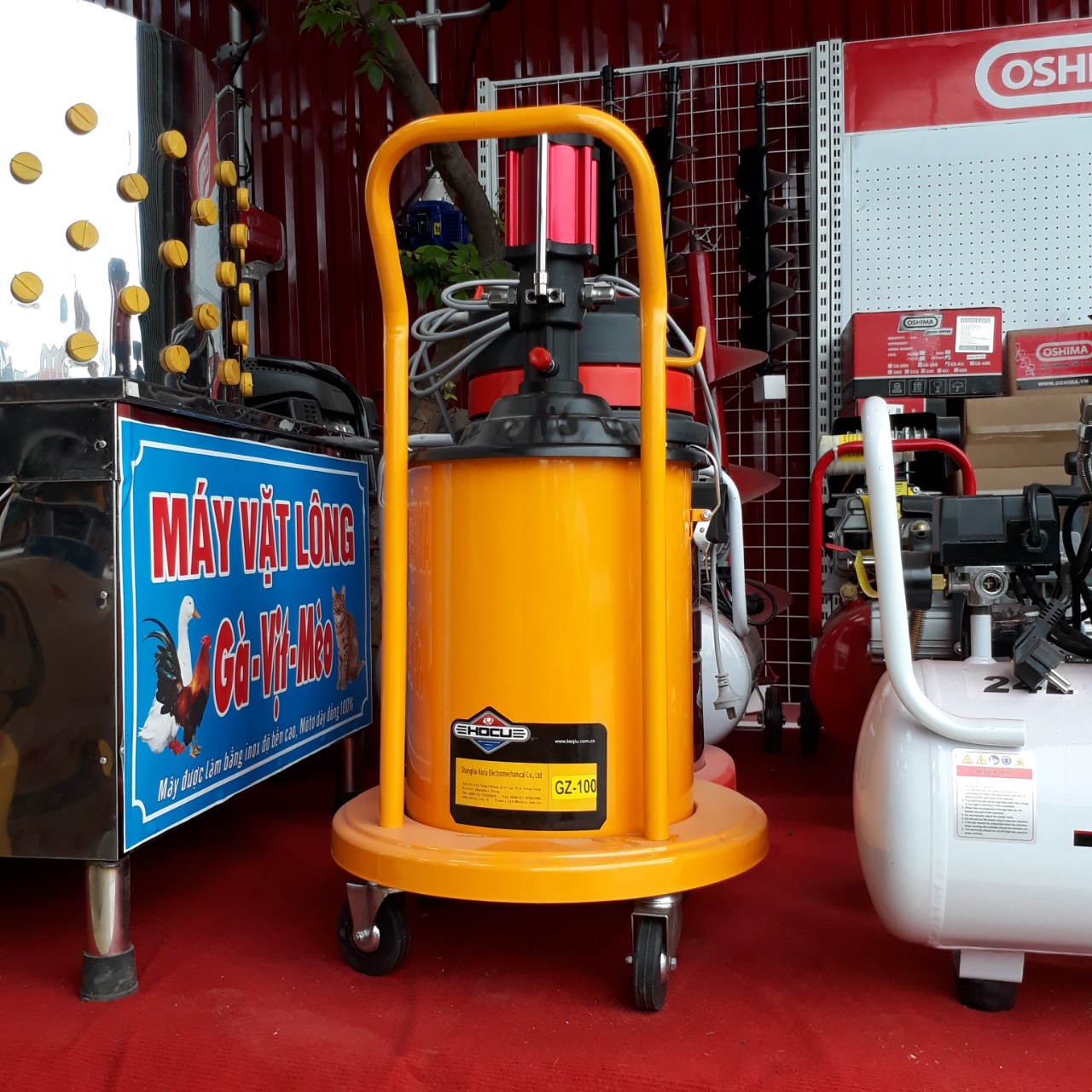 Máy bơm mỡ nén khí Kocu GZ8 - 12 lít