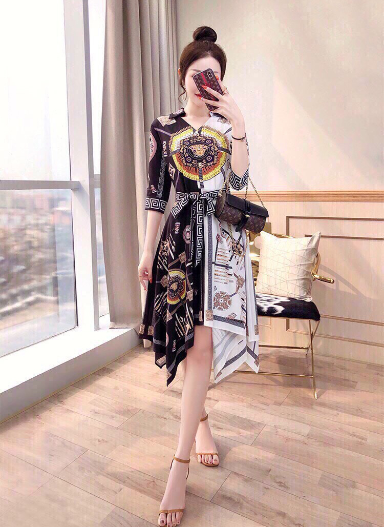 ĐẦM LỤA SƠ MI HỌA TIẾT TRỐNG ĐỒNG CAO CẤP - K290136