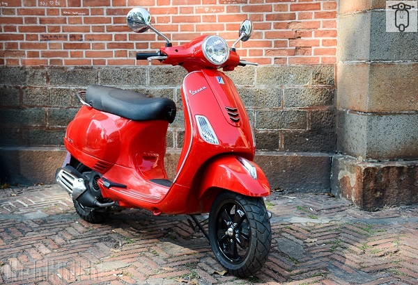 Đèn Pha Tròn Cho Vespa LX Kèm Bóng