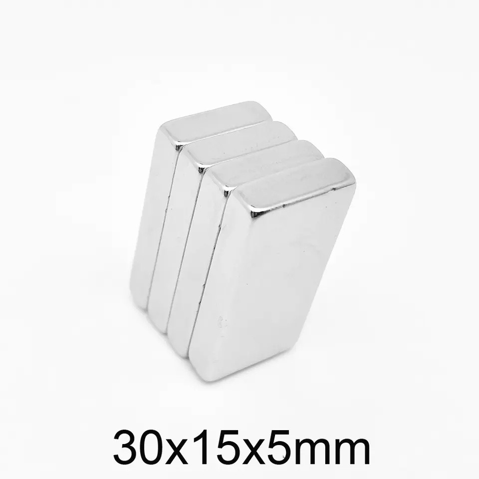 Nam châm đất hiếm kích thước 30x15x5mm hút siêu khỏe