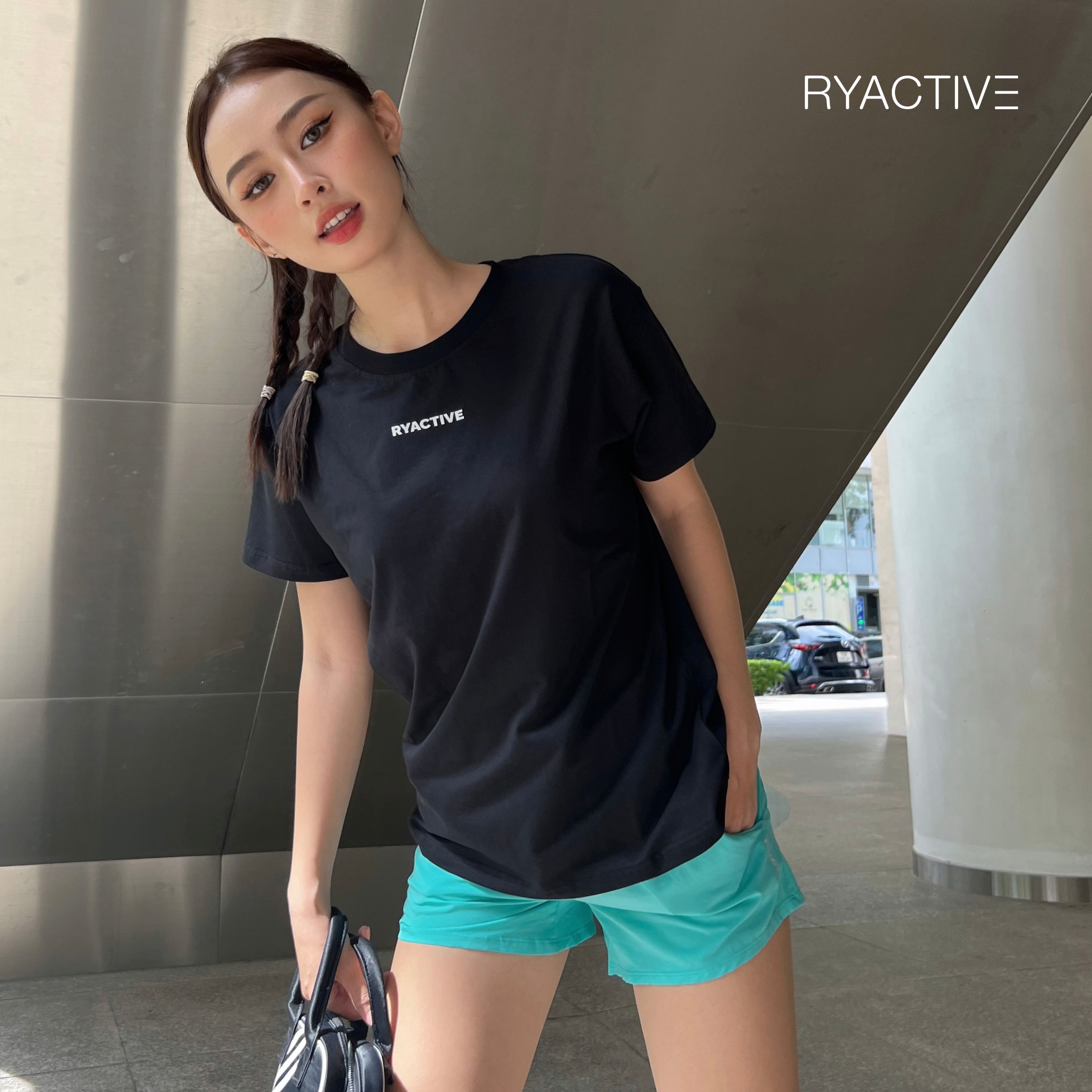 Áo thun form oversize RYACTIVE - RYACTIVE RELAXED Tee Black