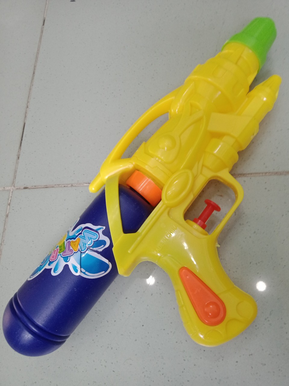 Súng nước đồ chơi cho bé loại lớn 25 cm