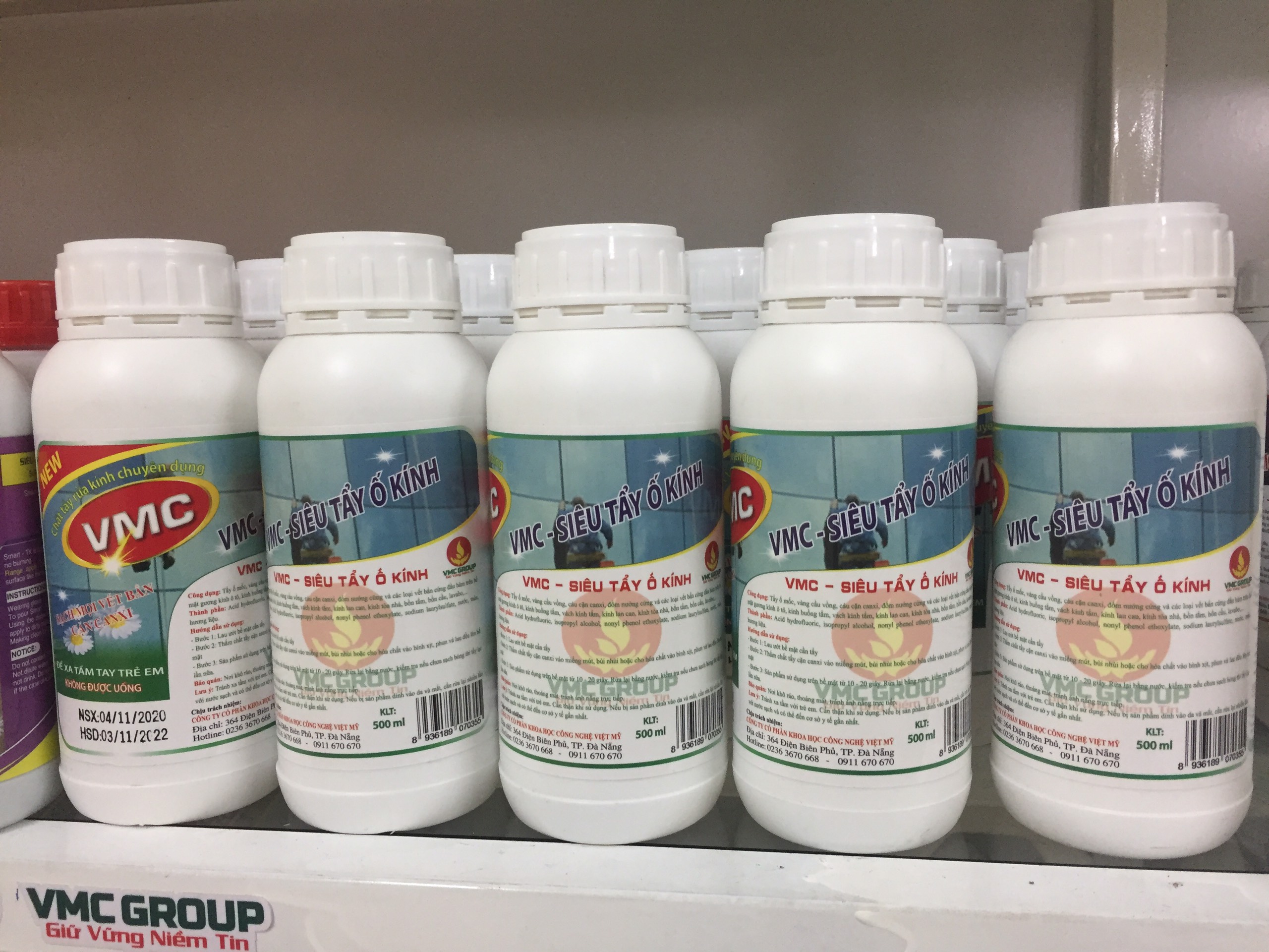 Chất siêu tẩy  ố kính VMC