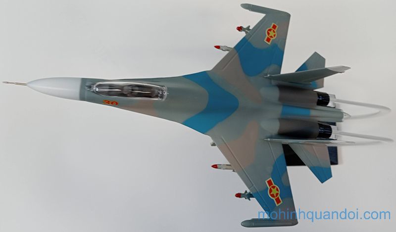 Mô Hình Máy Báy Su-30 Cờ KQVN Dài 33cm ABS