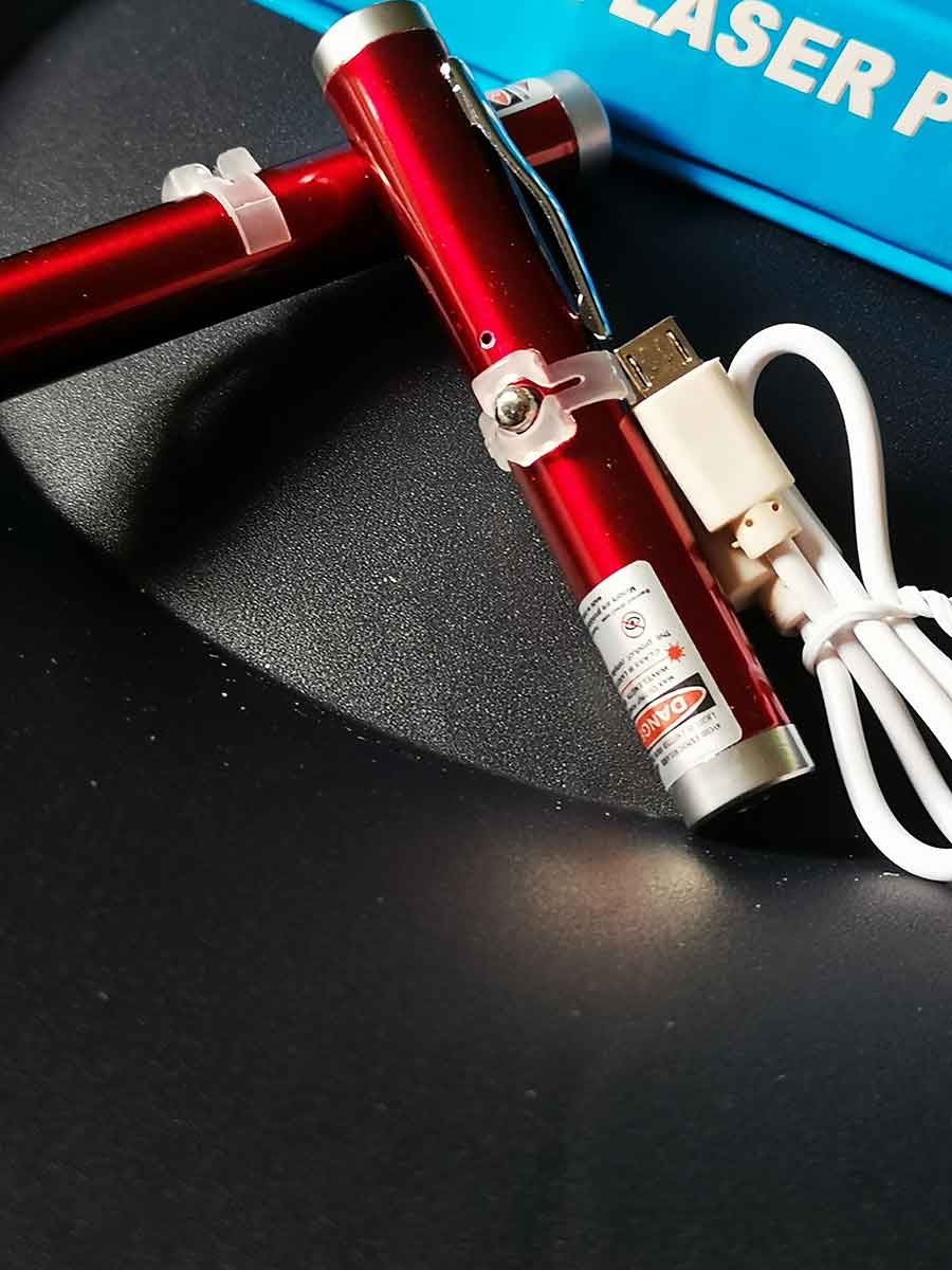 Bút Laze Sạc USB Mini 9cm Tia Đỏ Giá Rẻ