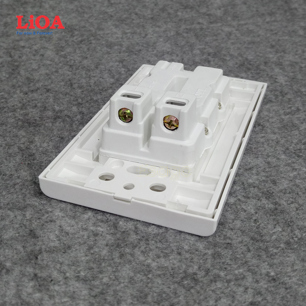 Ổ cắm điện ba 2 chấu 16A LiOA (3520W)