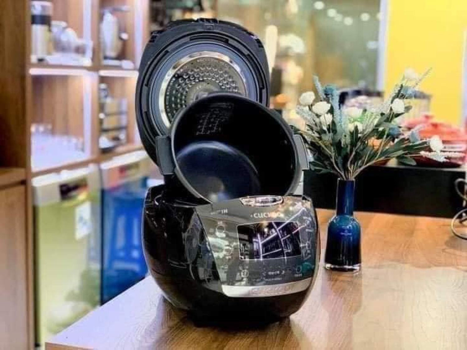 Nồi cơm điện cao tần cuckoo crp-huf1080be 1.8l