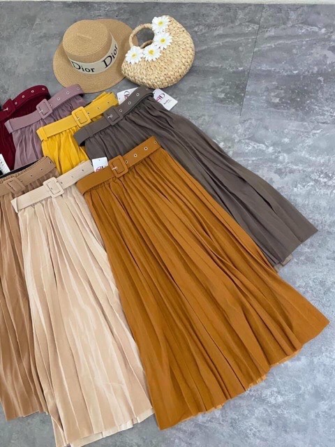 Chân váy xếp ly dáng dài kèm đai ( đai lỗ)