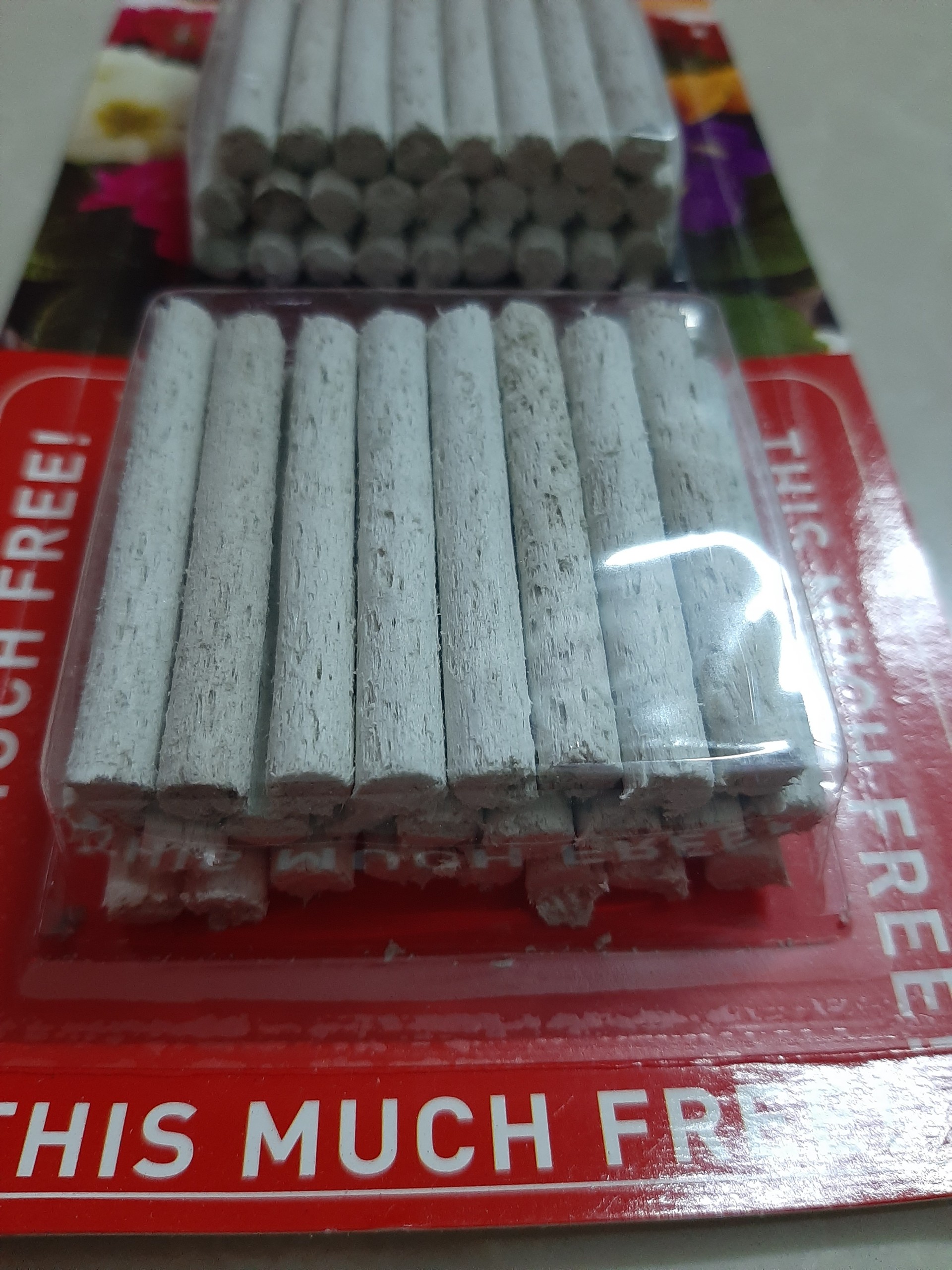[HCM]Phân tan chậm dạng que Phân con sâu - Mỹ (50 que)