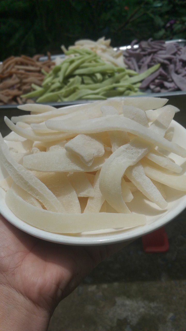 Mứt dừa non miếng Bến Tre vị truyền thống bịch 500g ( hàng đặt trước mới làm)