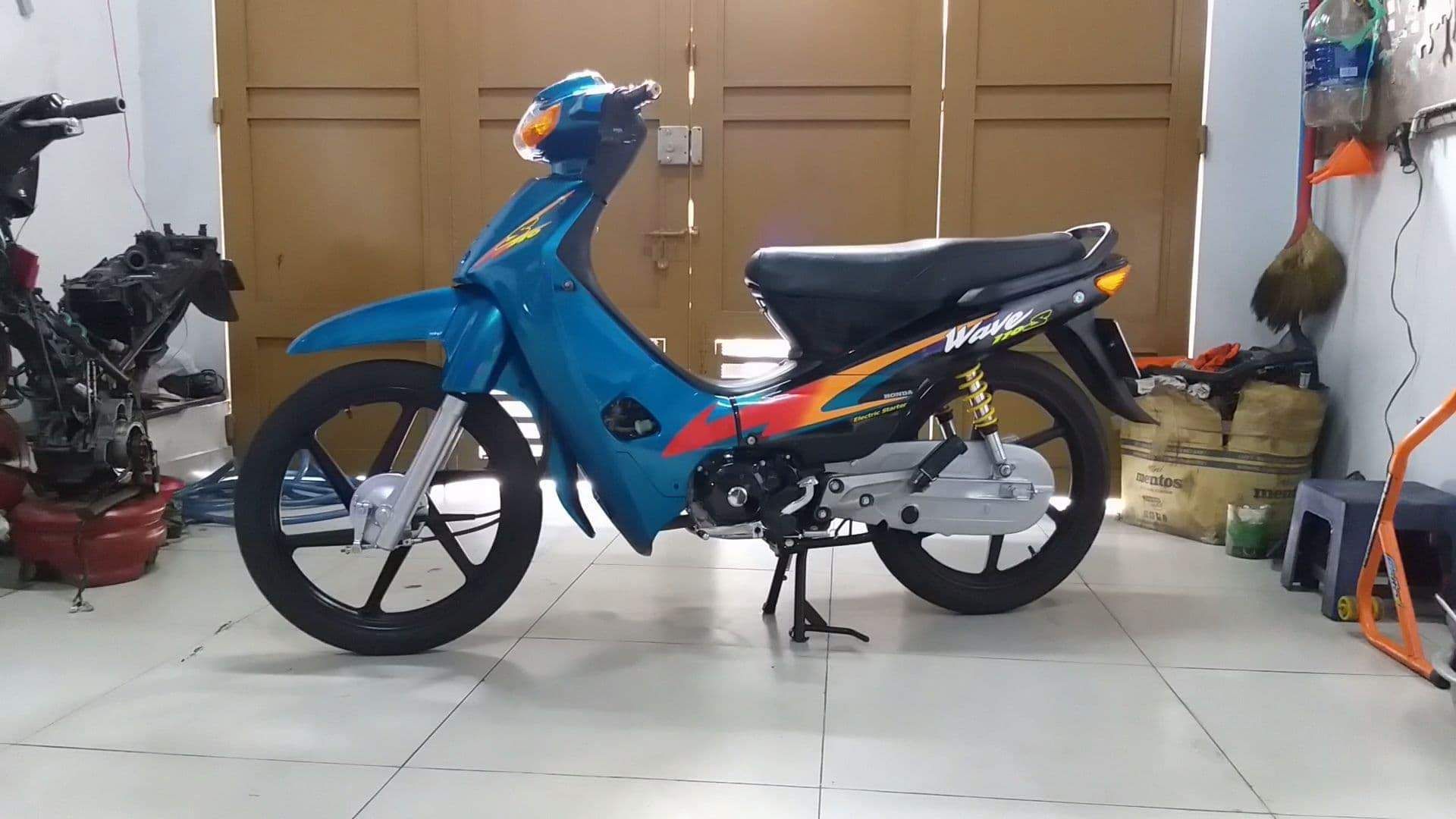 dàn áo wave ABS loại 1 xanh đen