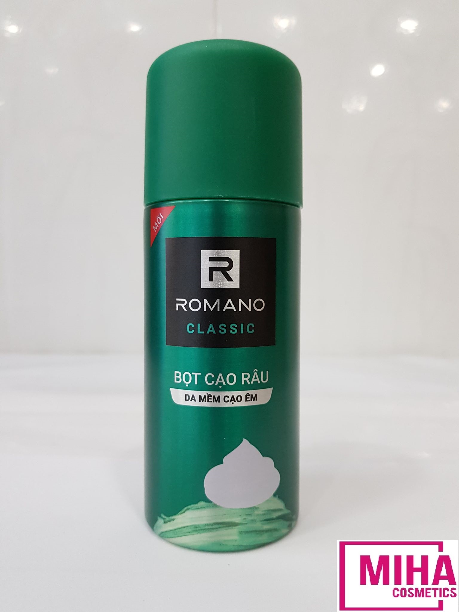 Bọt Cạo Râu Romano Classic 175ml