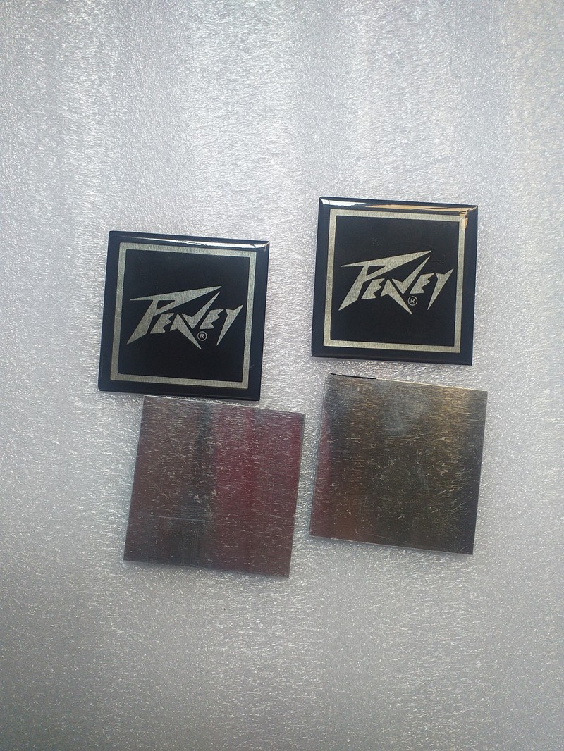 Tem dán thùng loa hiệu Peavey nhựa dẻo( giá 2 tem )