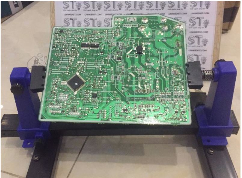 Giá kẹp board mạch loại to